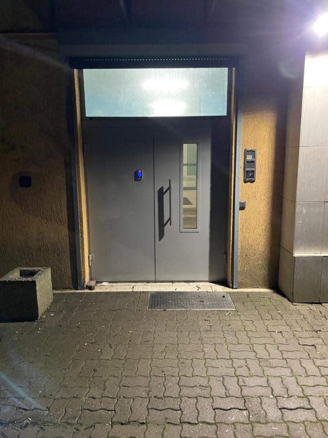 Airport Apartment 28 Self Check-In Parking Free Vilnius Bagian luar foto